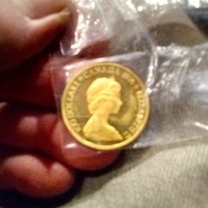 24 KT gold 1976 Olympic Games coin